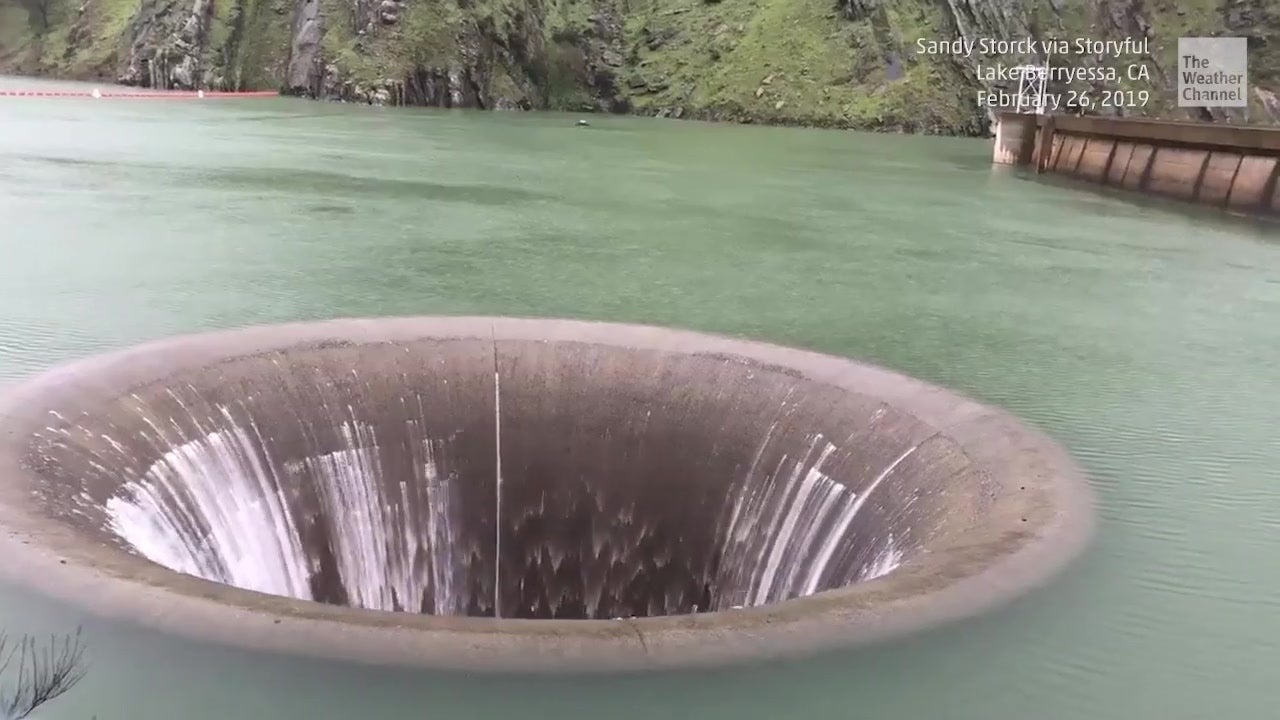 glory hole south carolina Pee pants laughing